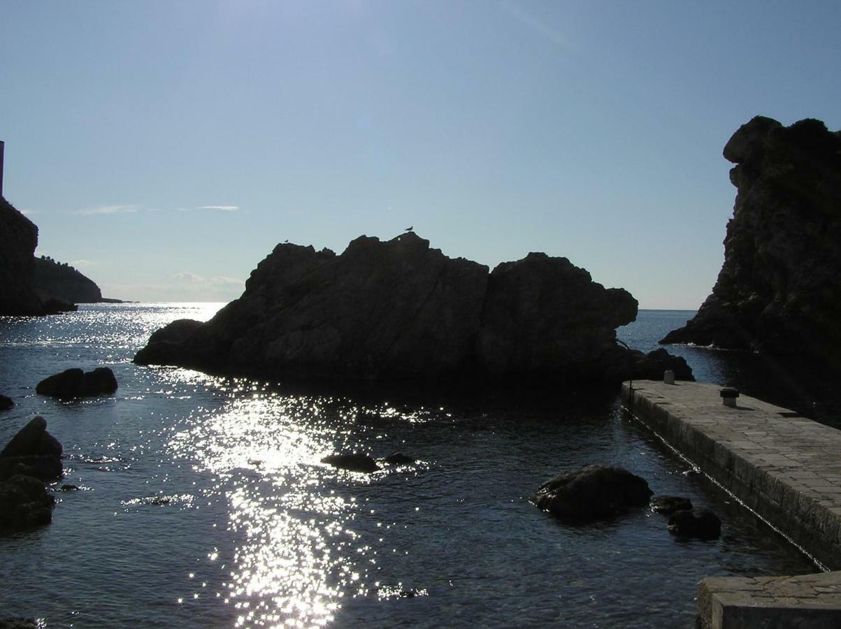 Comfortable 3* Apartment Lapad Center Dubrovnik Luaran gambar