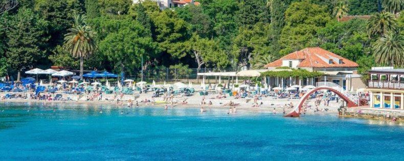 Comfortable 3* Apartment Lapad Center Dubrovnik Luaran gambar